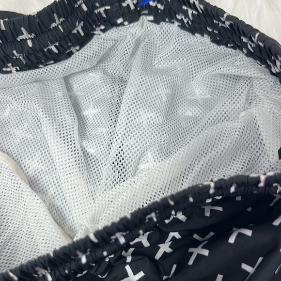 NOS Beachwear Graphic Print Trunk Men’s Medium Black Swim Shorts - Picture 3 of 8